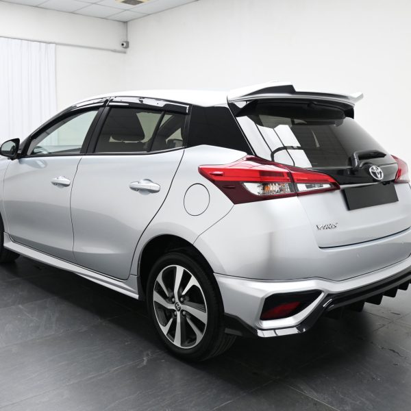 Toyota Yaris 1.5 E AT (2023) - Image 7