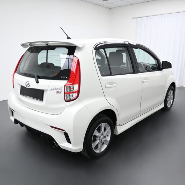 Perodua Myvi M600 Hatch 5dr SE Auto 4sp FWD 1.3i AT (2014) - Image 6