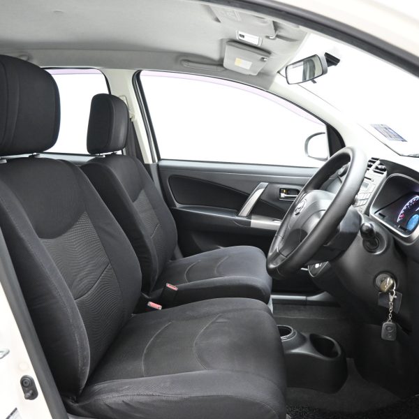 Perodua Myvi M600 Hatch 5dr SE Auto 4sp FWD 1.3i AT (2014) - Image 8
