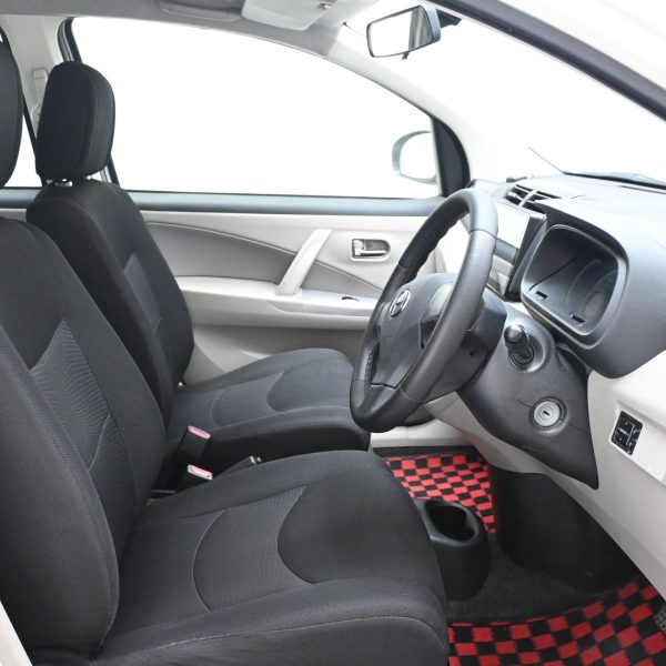 Perodua Myvi M600 Hatch 5dr EZi Auto 4sp FWD 1.3i AT (2012) - Image 8