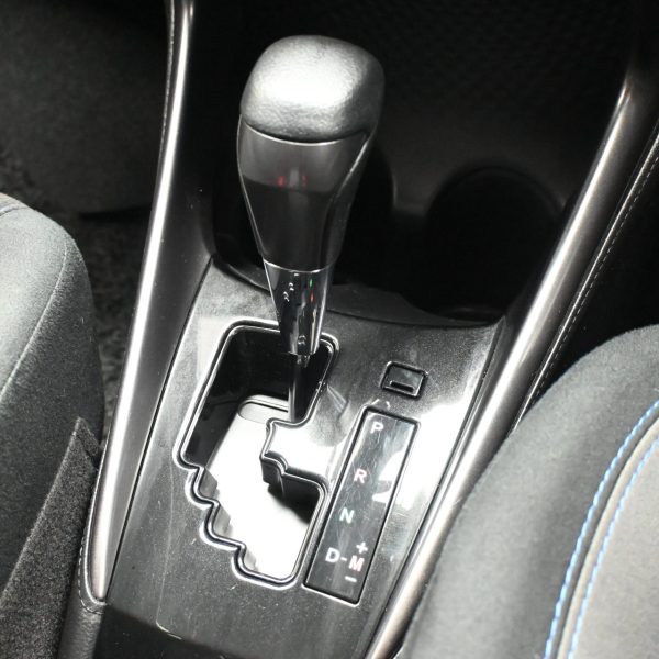 Toyota Yaris 1.5 E AT (2022) - Image 17