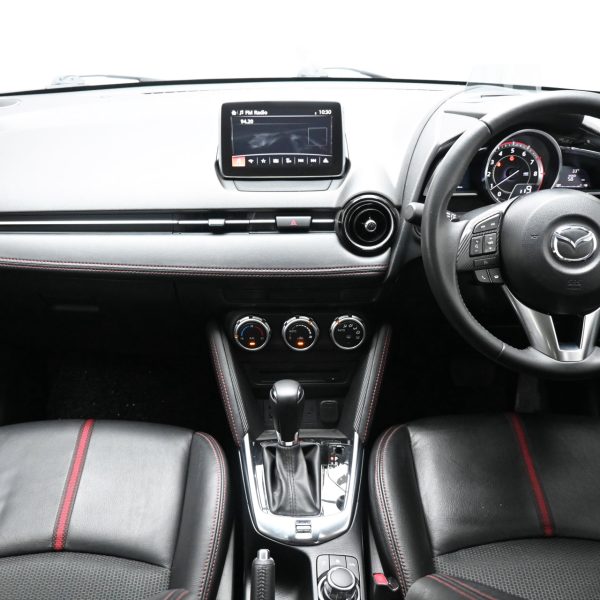 Mazda 2 Sedan DL Sedan 4dr SKYACTIV-G SA 6sp FWD 1.5Di AT (2015) - Image 11