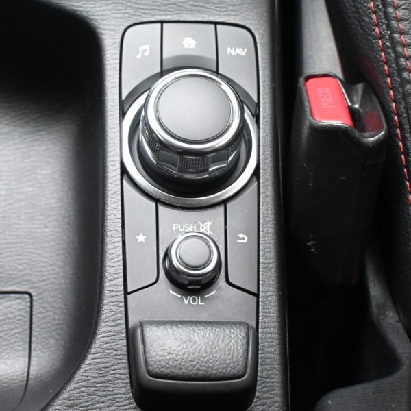 Mazda 2 Sedan DL Sedan 4dr SKYACTIV-G SA 6sp FWD 1.5Di AT (2015) - Image 18