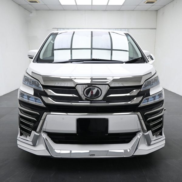 Toyota Vellfire 2.5 Auto AT (2019) - Image 2