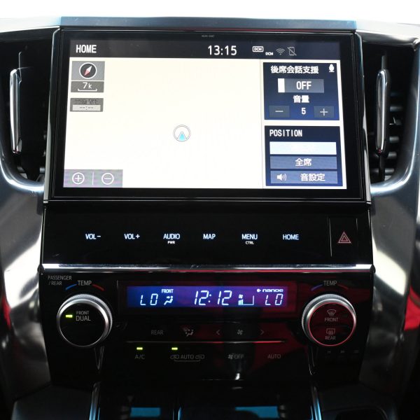 Toyota Vellfire 2.5 Auto AT (2019) - Image 13