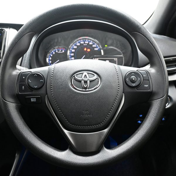 Toyota Yaris 1.5 E AT (2021) - Image 16