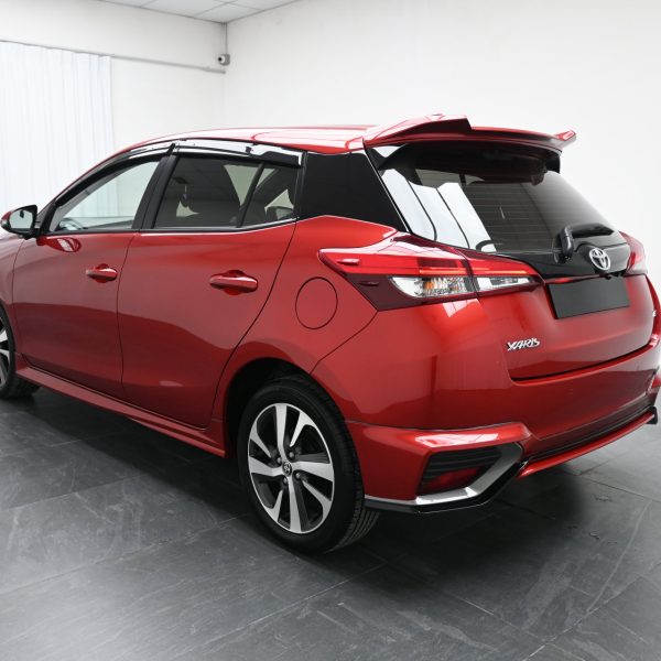 Toyota Yaris 1.5 E AT (2021) - Image 6