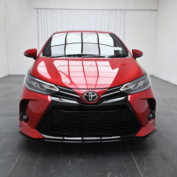 Toyota Yaris 1.5 E AT (2021) - Image 2