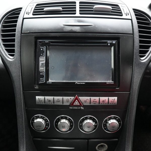 Mercedes-Benz SLK200K R171 Convert. 2dr Auto 5sp RWD 1.8iS [IMP] AT (2008) - Image 13