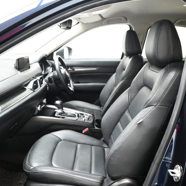Mazda CX-5 KF Wagon 5dr SKYACTIV-G GLS SA 6sp FWD 2.5Di AT (2018) - Image 12