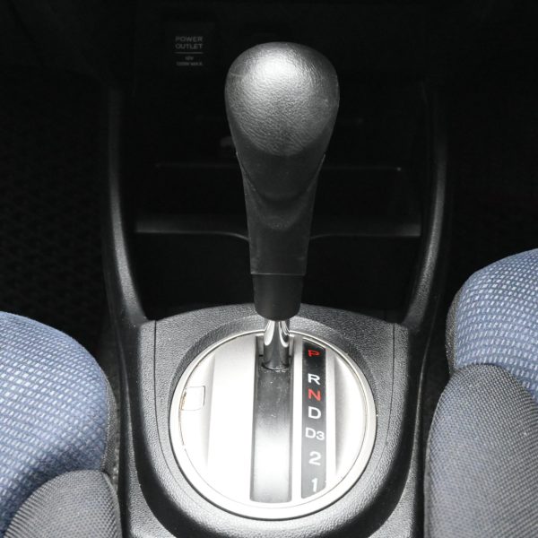 Honda Jazz GE Hatch 5dr S i-VTEC Auto 5sp FWD 1.5i AT (2013) - Image 14