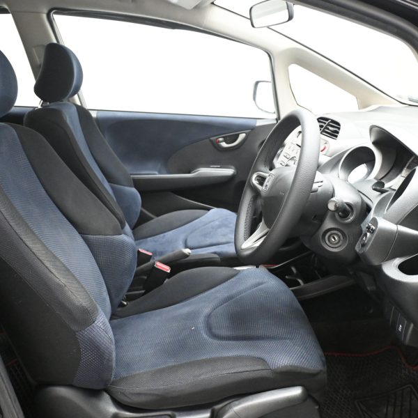 Honda Jazz GE Hatch 5dr S i-VTEC Auto 5sp FWD 1.5i AT (2013) - Image 9
