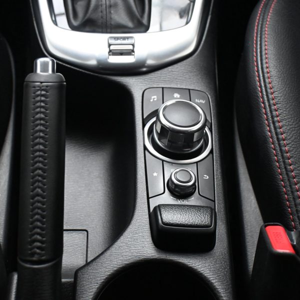 Mazda 2 2 Hatchback 1.5 GVC AT (2016) - Image 19
