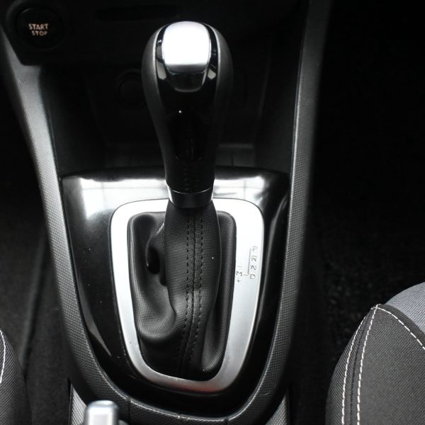Renault Clio GT Line AT (2016) - Image 16