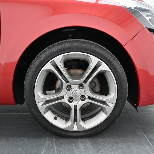 Renault Clio GT Line AT (2016) - Image 5