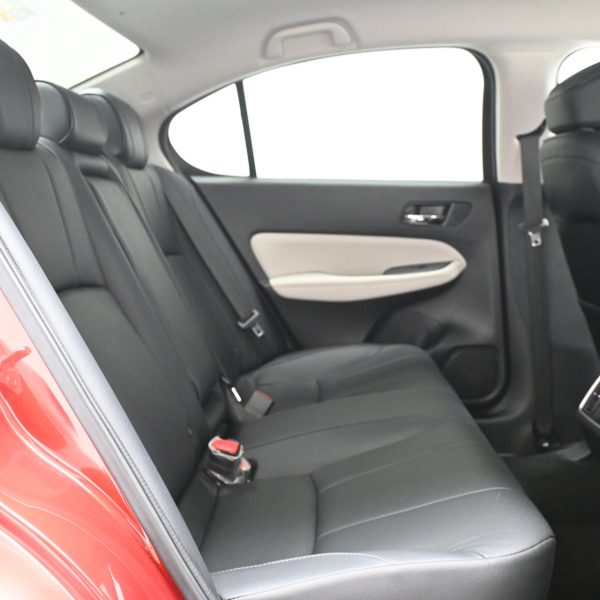 Honda City 1.5 V Auto AT (2020) - Image 13