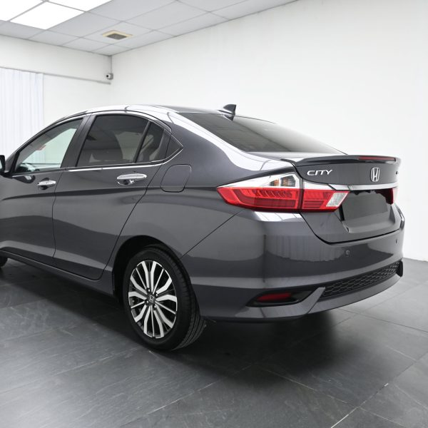 Honda City 1.5 V Auto AT (2020) - Image 6