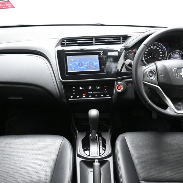 Honda City 1.5 V Auto AT (2020) - Image 9