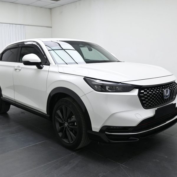 Honda HR-V RV RS e:HEV AT (2022) - Image 3