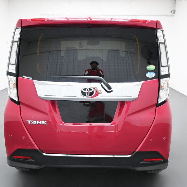 Toyota Roomy 1.0 Custom G-T AT (2020) - Image 5