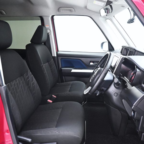 Toyota Roomy 1.0 Custom G-T AT (2020) - Image 8
