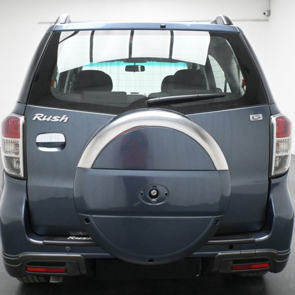 Toyota Rush J20 Wagon 5dr S 7st Auto-Gate Shift 4sp RWD 1.5i AT (2011) - Image 8
