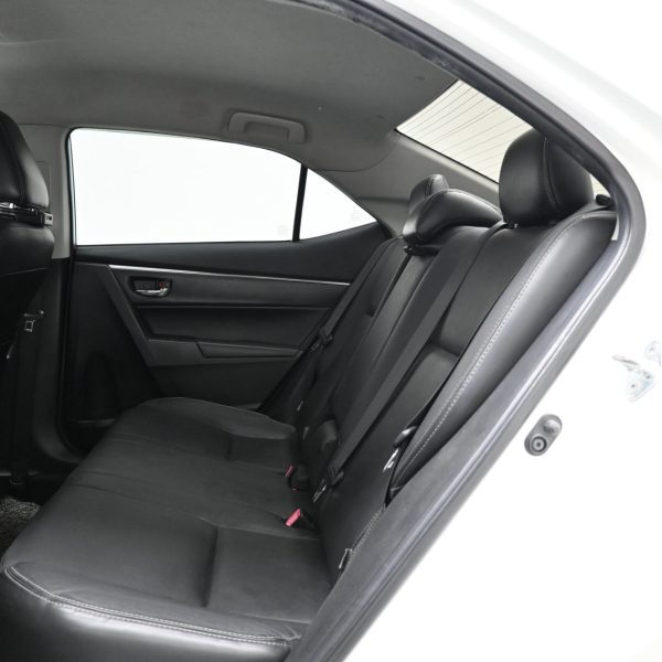Toyota Corolla Altis E170 Sedan 4dr V CVT 7sp FWD 2.0i AT (2014) - Image 13