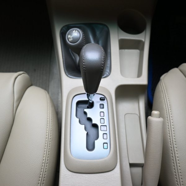 Toyota Fortuner N50 Wagon 5dr V 7st Auto-Gate Shift 4sp 4WD 2.7i AT (2009) - Image 18