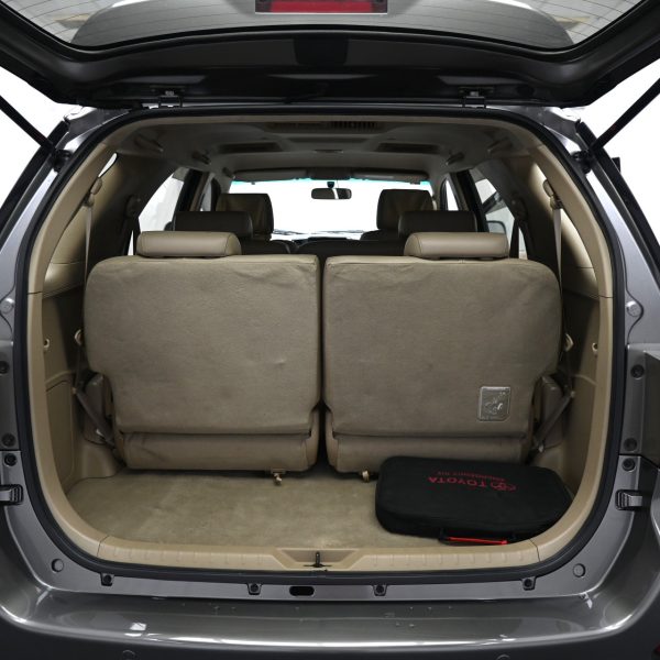 Toyota Fortuner N50 Wagon 5dr V 7st Auto-Gate Shift 4sp 4WD 2.7i AT (2009) - Image 6
