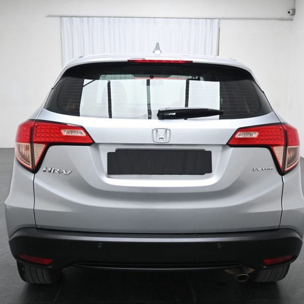 Honda HR-V Hatchback 5dr 1.8 CVT S AT (2016) - Image 7