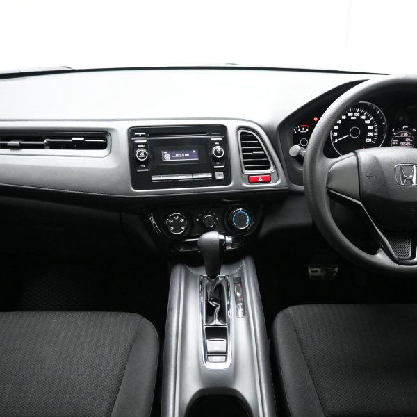 Honda HR-V Hatchback 5dr 1.8 CVT S AT (2016) - Image 9