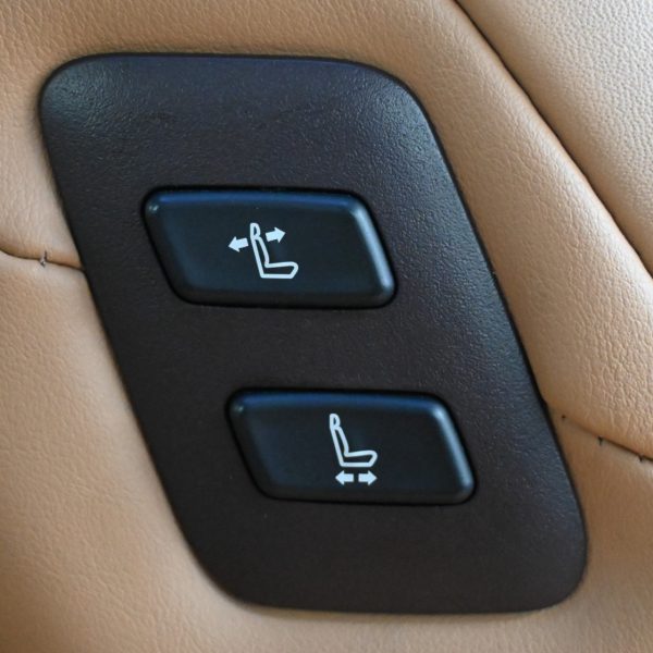Lexus ES 250 2.5 Luxury AT (2019) - Image 6