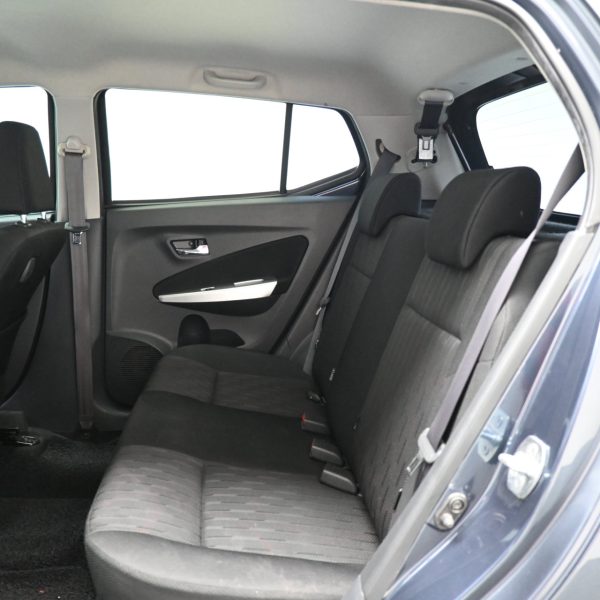 Perodua Axia Hatch 5dr SE Auto 4sp FWD 1.0i AT (2018) - Image 12