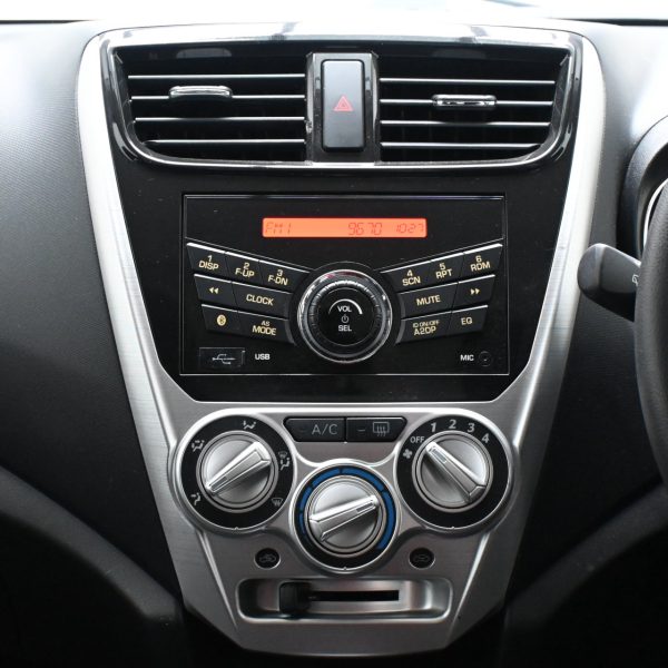Perodua Axia Hatch 5dr SE Auto 4sp FWD 1.0i AT (2018) - Image 13