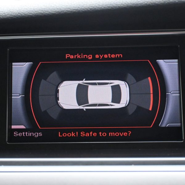 Audi A4 B8 Sedan 4dr TFSI Multitronic 8sp FWD 1.8DiT AT (2014) - Image 4