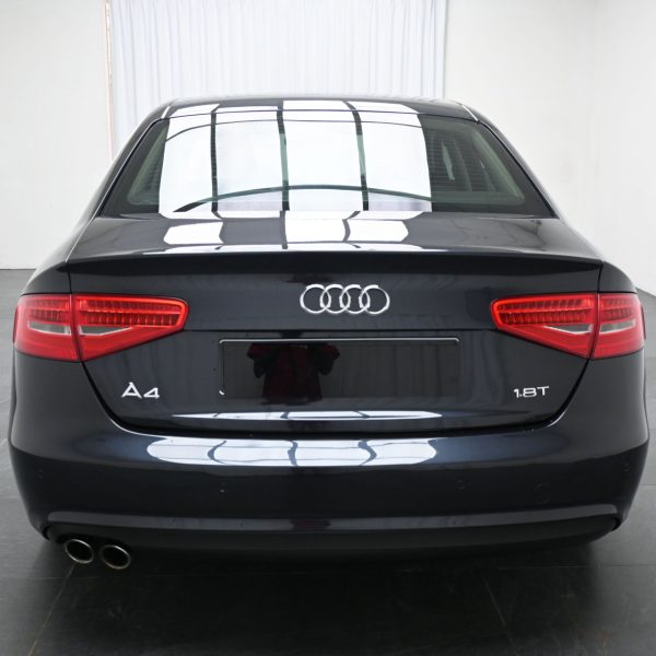 Audi A4 B8 Sedan 4dr TFSI Multitronic 8sp FWD 1.8DiT AT (2014) - Image 8