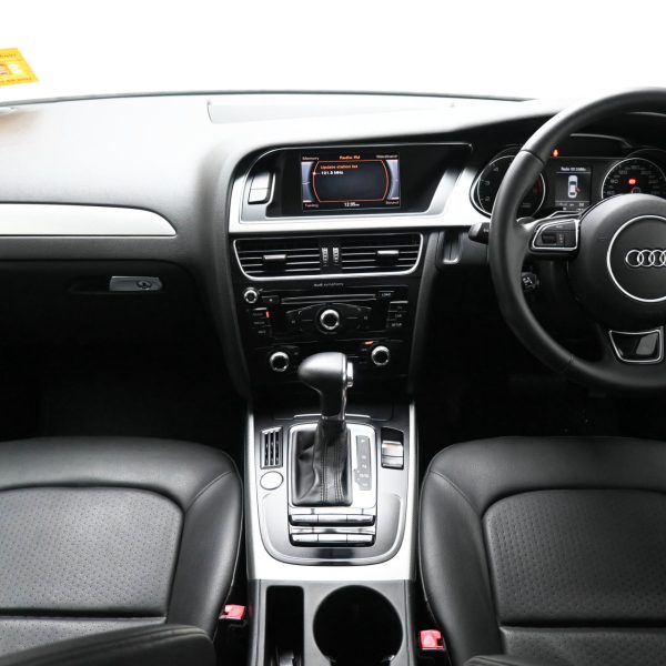 Audi A4 B8 Sedan 4dr TFSI Multitronic 8sp FWD 1.8DiT AT (2014) - Image 10