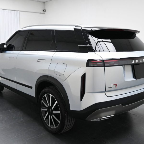 Jaecoo J7 (AWD) AT (2025) - Image 9