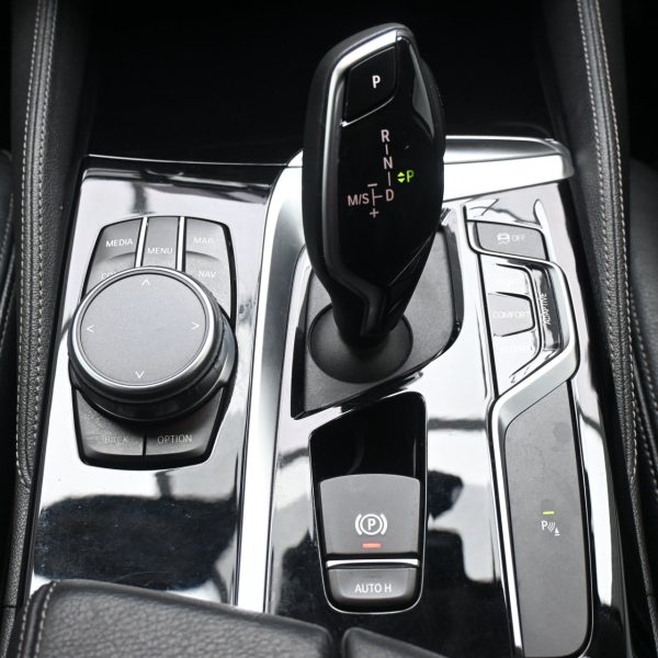 BMW 520I G30 2.0 Luxury Auto AT (2020) - Image 18