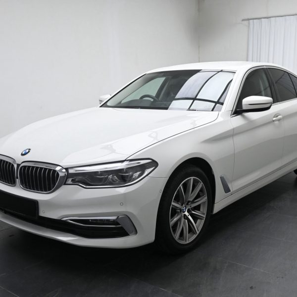 BMW 520I G30 2.0 Luxury Auto AT (2020) - Image 20