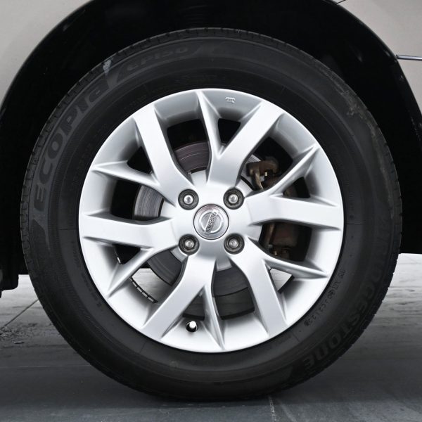 Nissan Almera N17 Sedan 4dr E Auto 4sp FWD 1.5i AT (2015) - Image 4