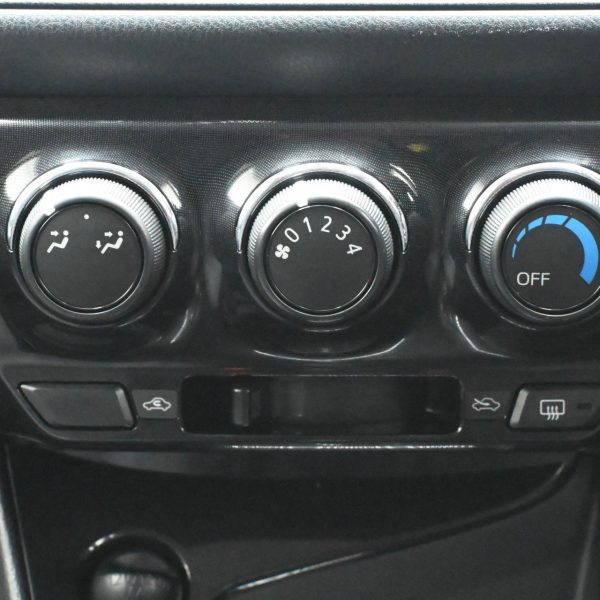 Toyota Vios XP150 Sedan 4dr E Auto-Gate Shift 4sp FWD 1.5i AT (2015) - Image 16