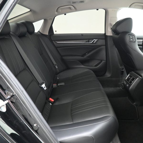 Honda Accord 1.5 TC (A) AT (2020) - Image 14