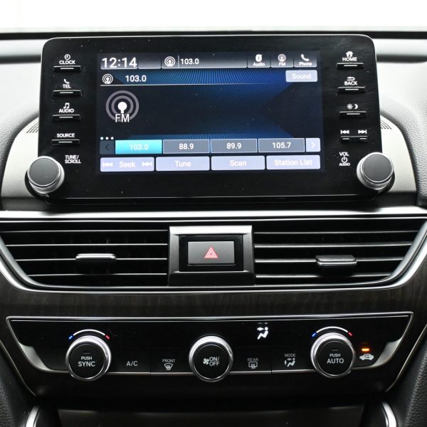 Honda Accord 1.5 TC (A) AT (2020) - Image 17