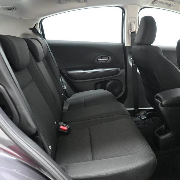 Honda HR-V Hatchback 5dr 1.8 CVT E AT (2017) - Image 11