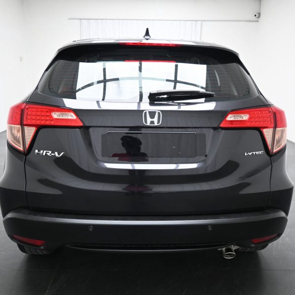 Honda HR-V Hatchback 5dr 1.8 CVT E AT (2017) - Image 6