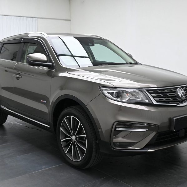 Proton X70 1.8 TGDI PREMIUM 2WD AT (2020) - Image 3