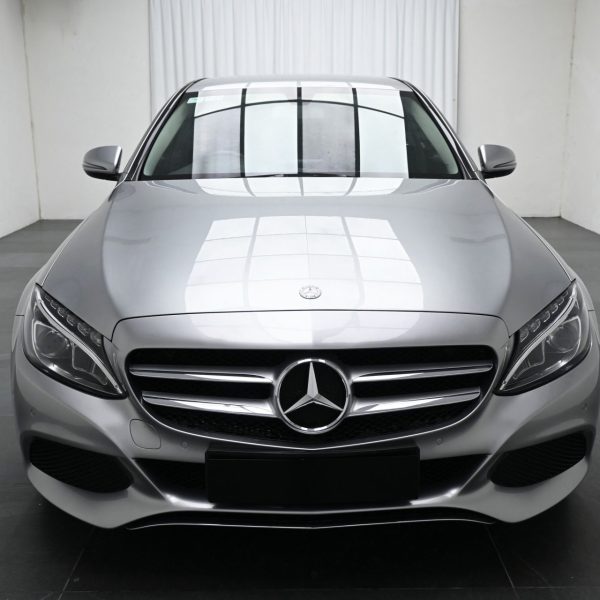 Mercedes-Benz C200 W205 Sedan 4dr Avantgarde 7G-Tronic Plus 7sp RWD 2.0DiT (CKD) - Image 2