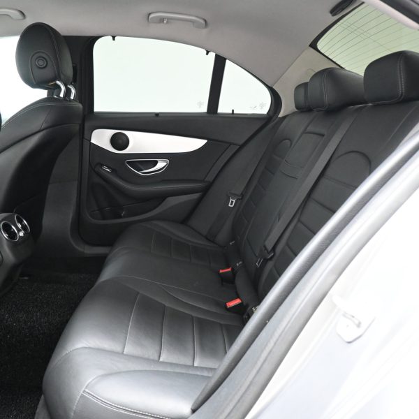 Mercedes-Benz C200 W205 Sedan 4dr Avantgarde 7G-Tronic Plus 7sp RWD 2.0DiT (CKD) - Image 15