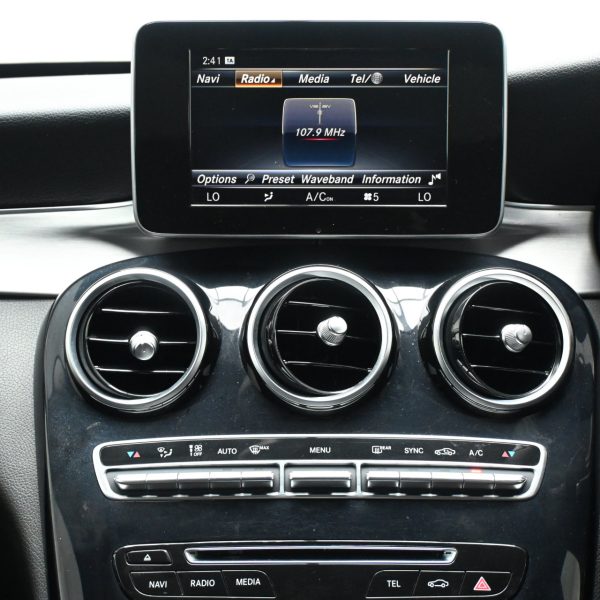 Mercedes-Benz C200 W205 Sedan 4dr Avantgarde 7G-Tronic Plus 7sp RWD 2.0DiT (CKD) - Image 17